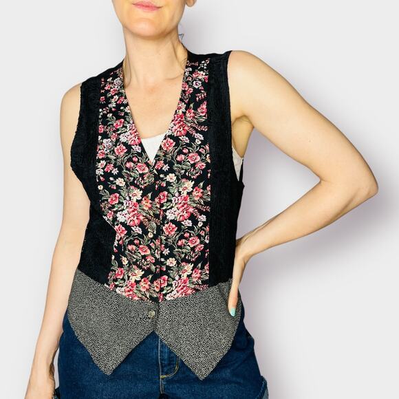 90s 2 X 5 Black Lace Floral Vest - Picture 6 of 9